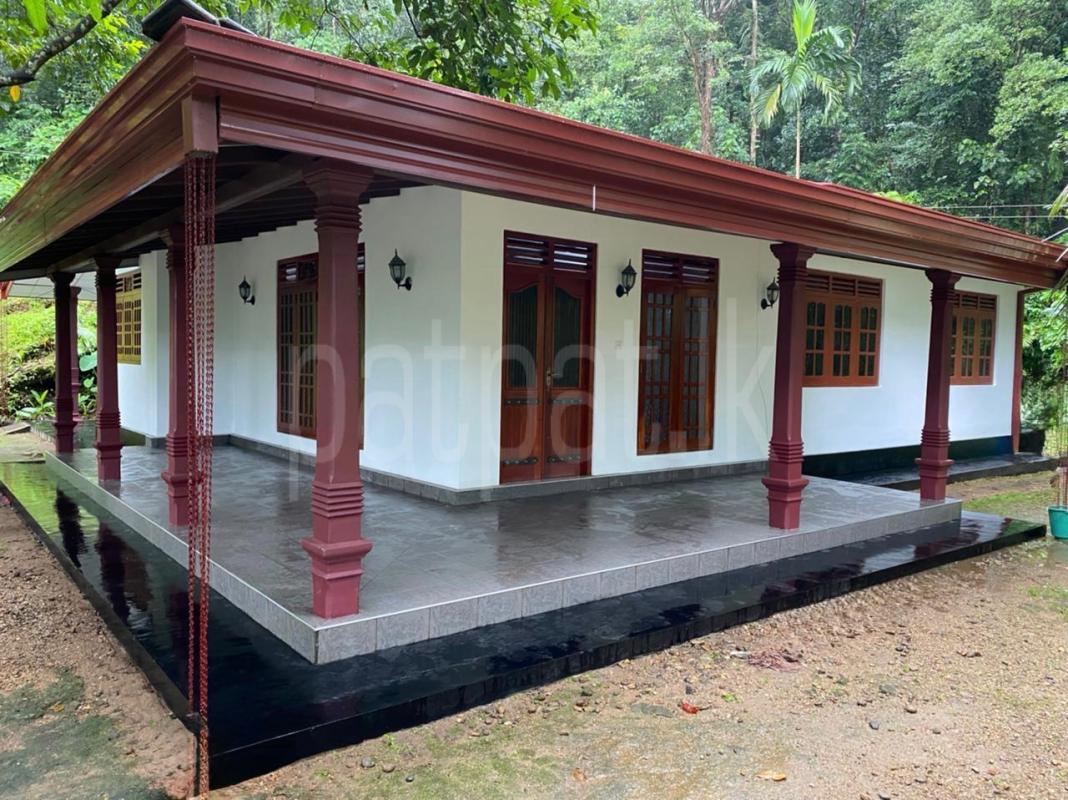 House for Sale in Adampan