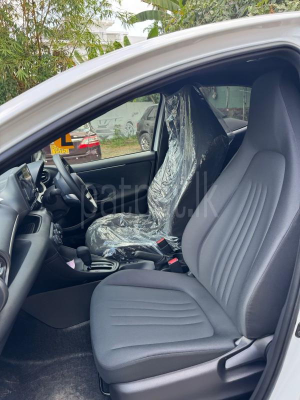 Advertisement image 6