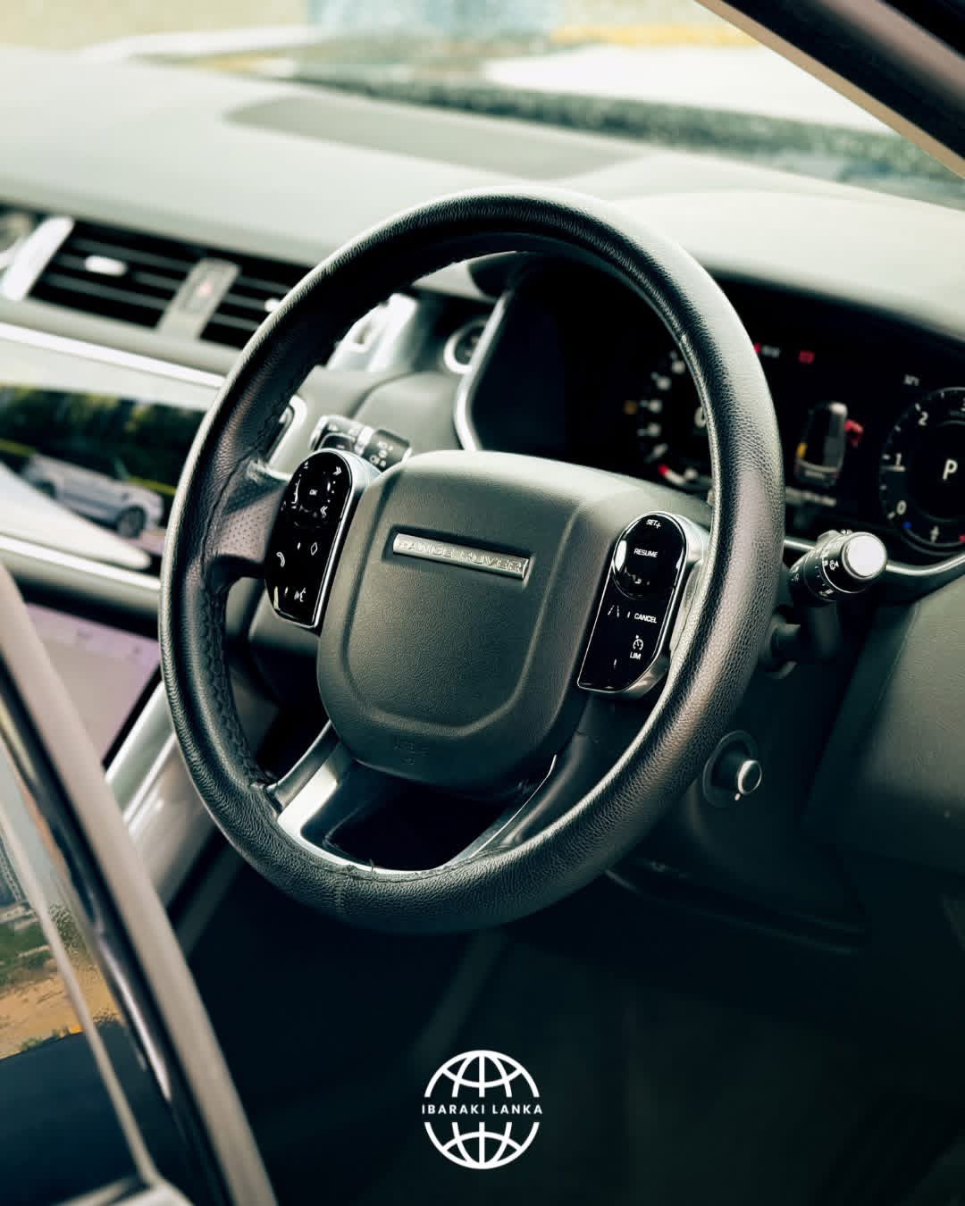 Land Rover Range Rover 2018 - பயன்படுத்தப்பட்டது SUV sale in Sri Lanka - patpat.lk