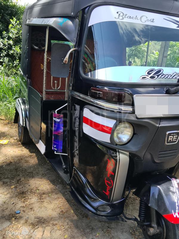 Bajaj Three Wheel 2014 - மறுசீரமைக்கப்பட்டது முச்சக்கர வண்டி sale in Sri Lanka - patpat.lk