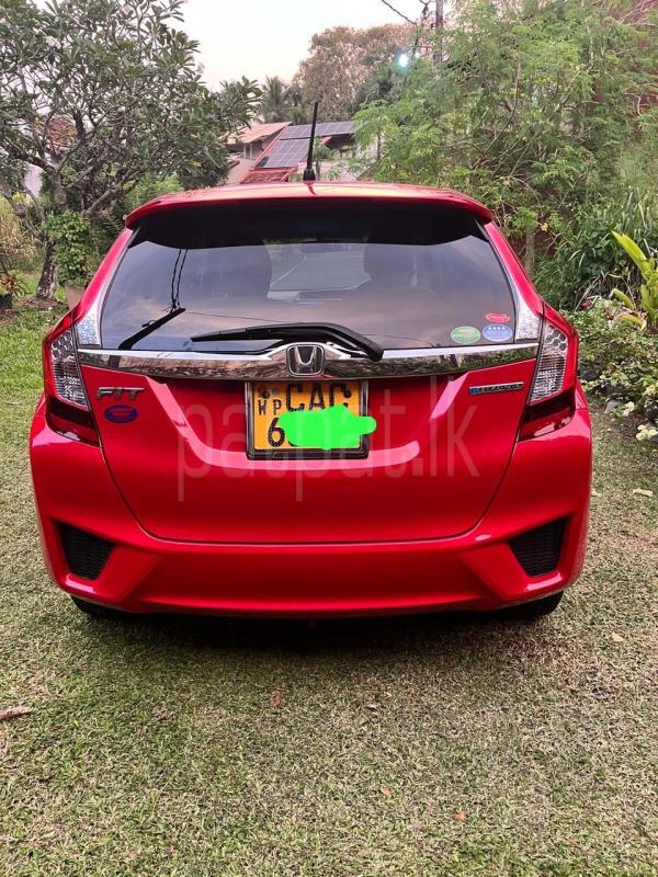 Honda Fit 2014 - பயன்படுத்தப்பட்டது கார் sale in Sri Lanka - patpat.lk
