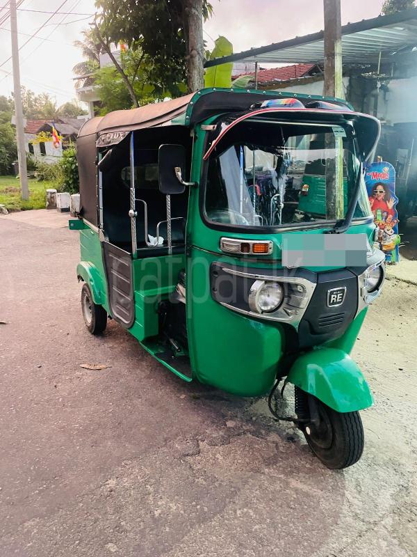 Bajaj 4 stroke 2016 - Used Three wheeler sale in Sri Lanka - patpat.lk