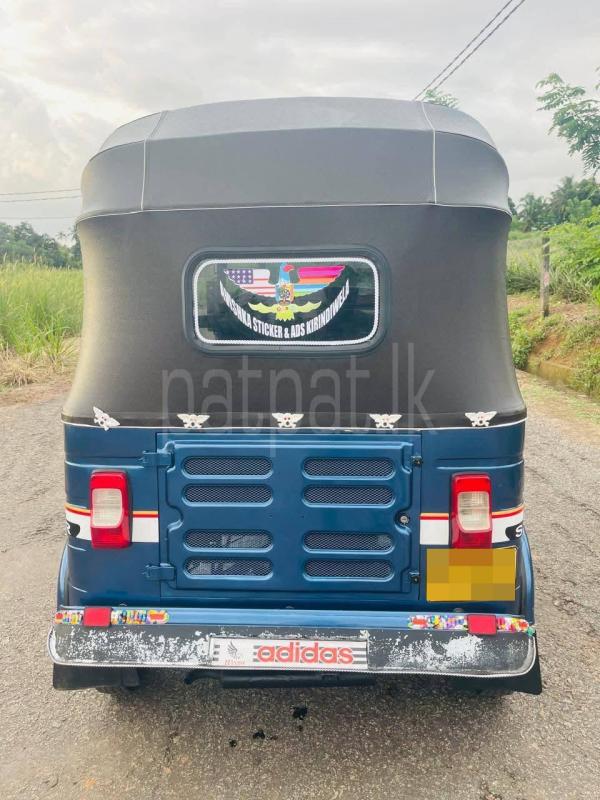 Bajaj 4 stroke 2012 - Used Three wheeler sale in Sri Lanka - patpat.lk