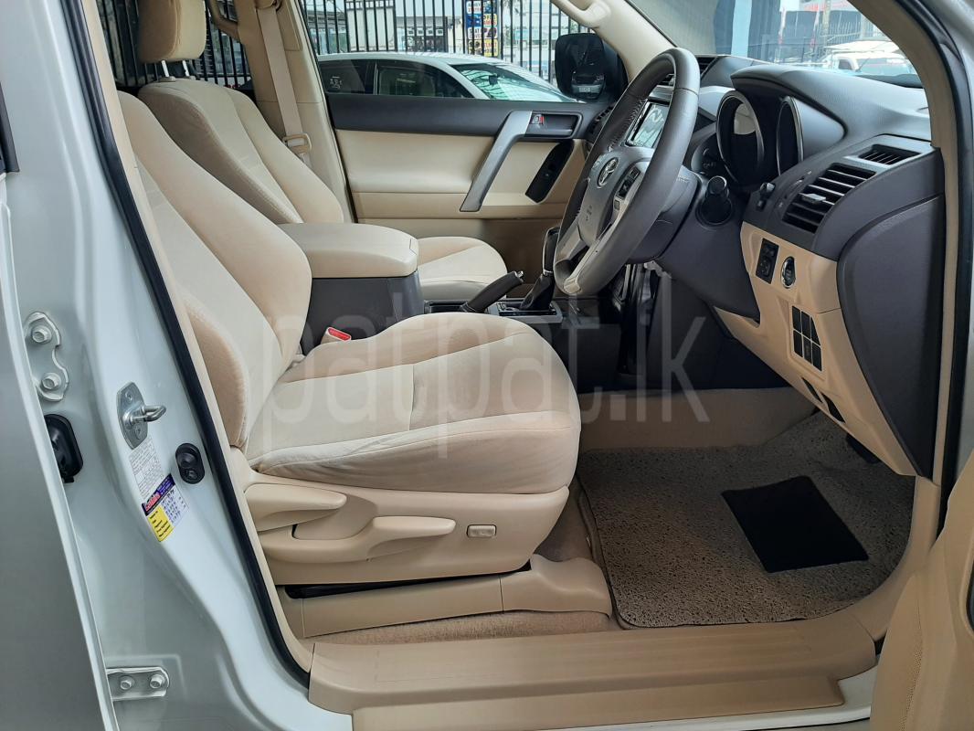 Toyota Land Cruiser 2016 - භාවිතා කරන ලද SUV රථය sale in Sri Lanka - patpat.lk