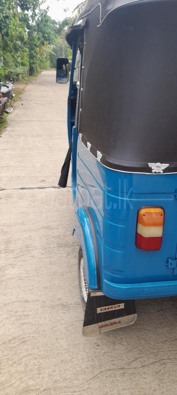 Bajaj 2 stroke 2005 - பயன்படுத்தப்பட்டது முச்சக்கர வண்டி sale in Sri Lanka - patpat.lk