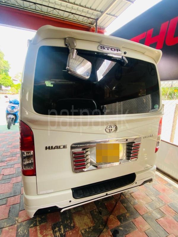 Toyota Hiace 2006 - Used Van sale in Sri Lanka - patpat.lk