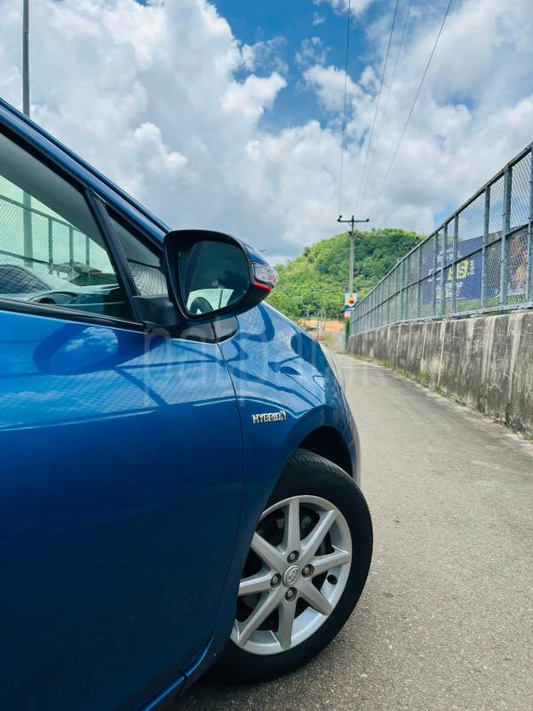 Toyota Aqua 2012 - Used Car sale in Sri Lanka - patpat.lk