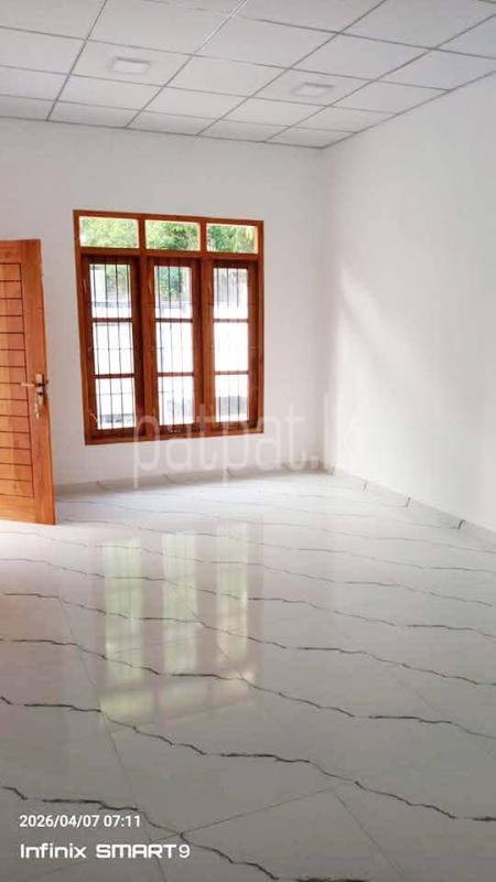 House for Sale in Weliveriya