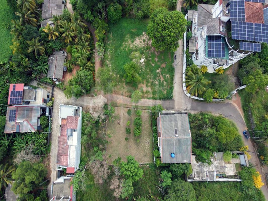  Land for Sale in Talawatugoda