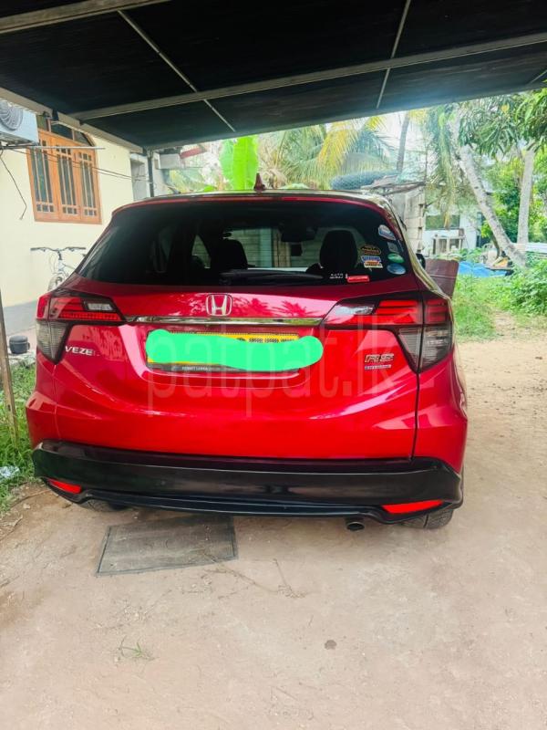 Honda Vezel 2016 - Used SUV sale in Sri Lanka - patpat.lk