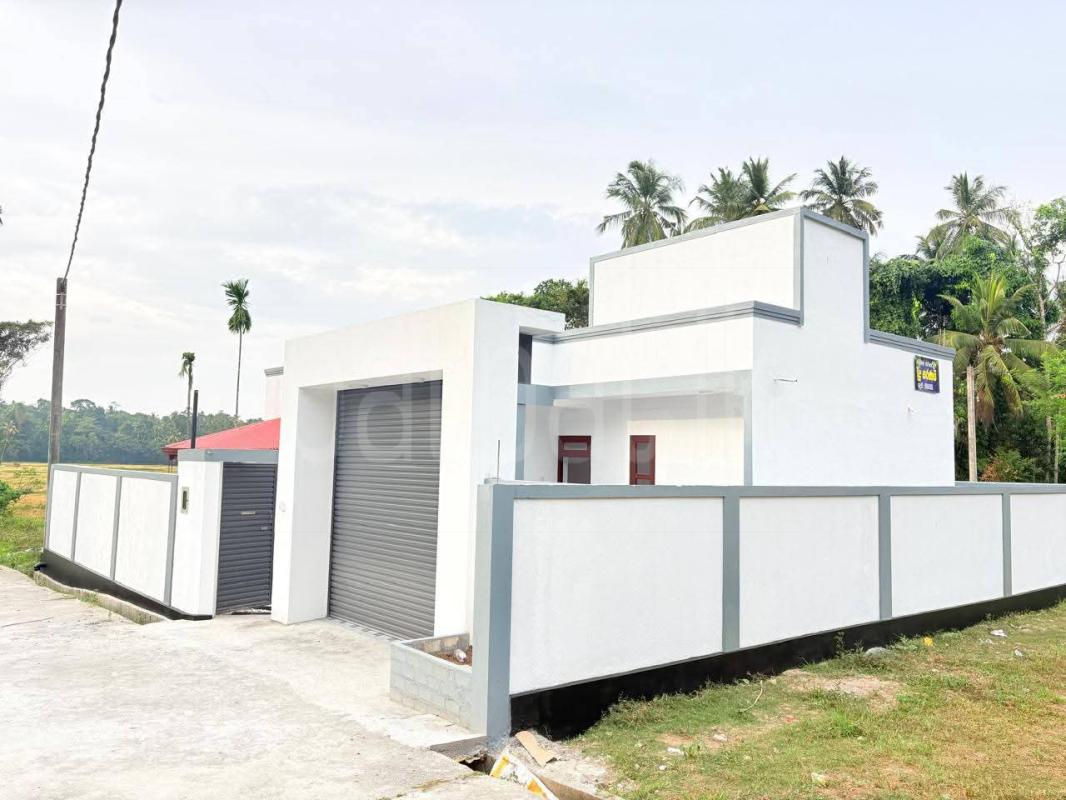 House for Sale in Weliveriya