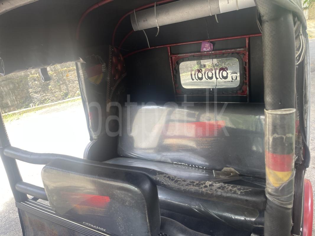 Bajaj 2 stroke 2009 - Used Three wheeler sale in Sri Lanka - patpat.lk