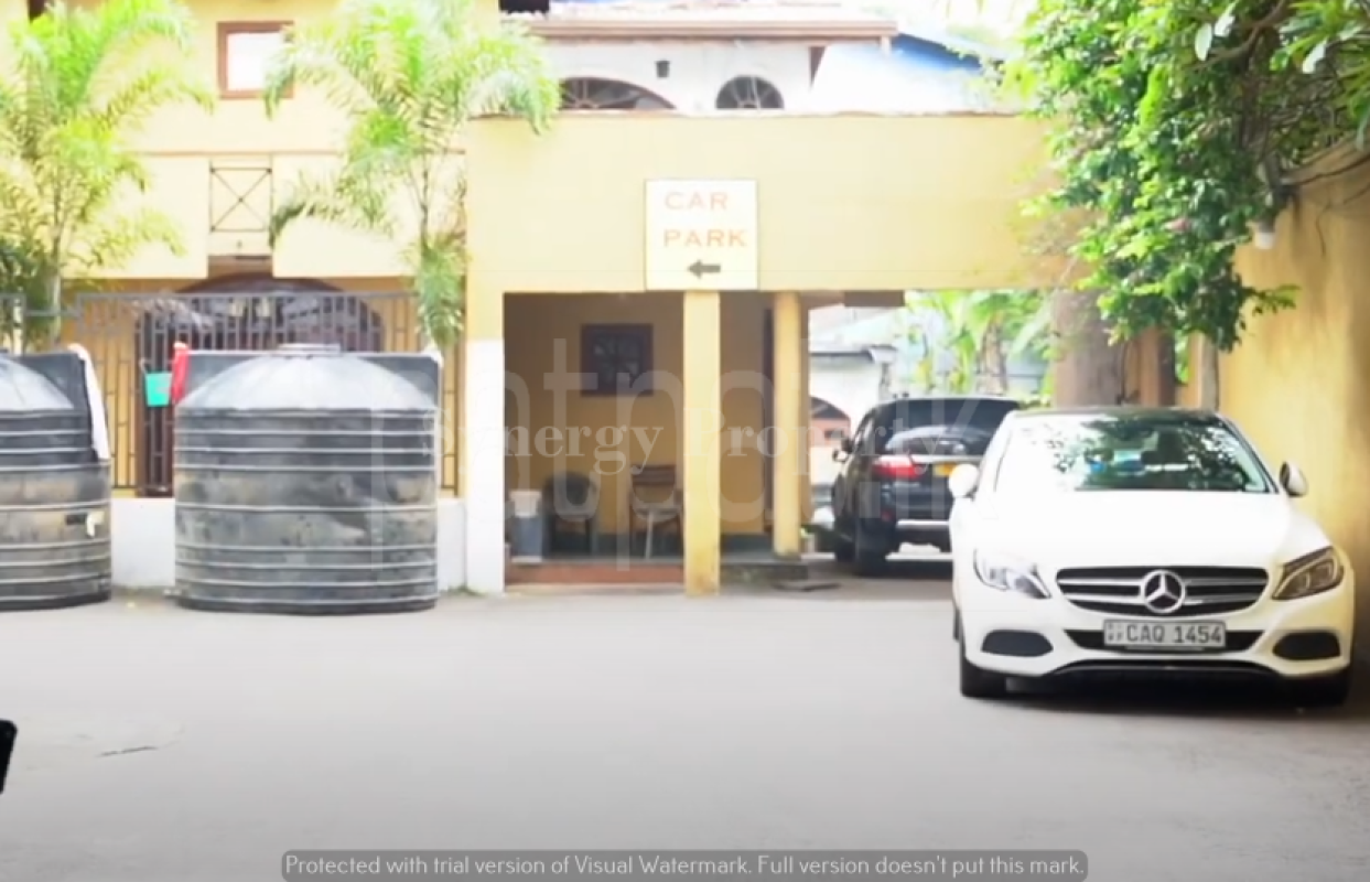 Advertisement image 6