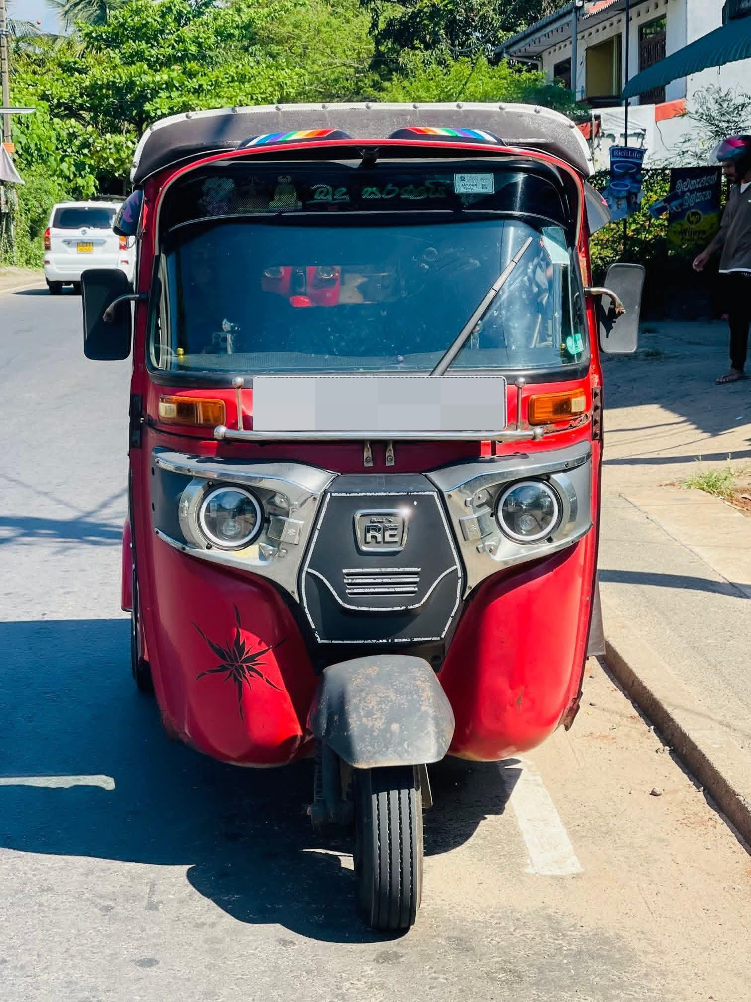 Bajaj Three Wheel 2014 - Used Three wheeler sale in Sri Lanka - patpat.lk