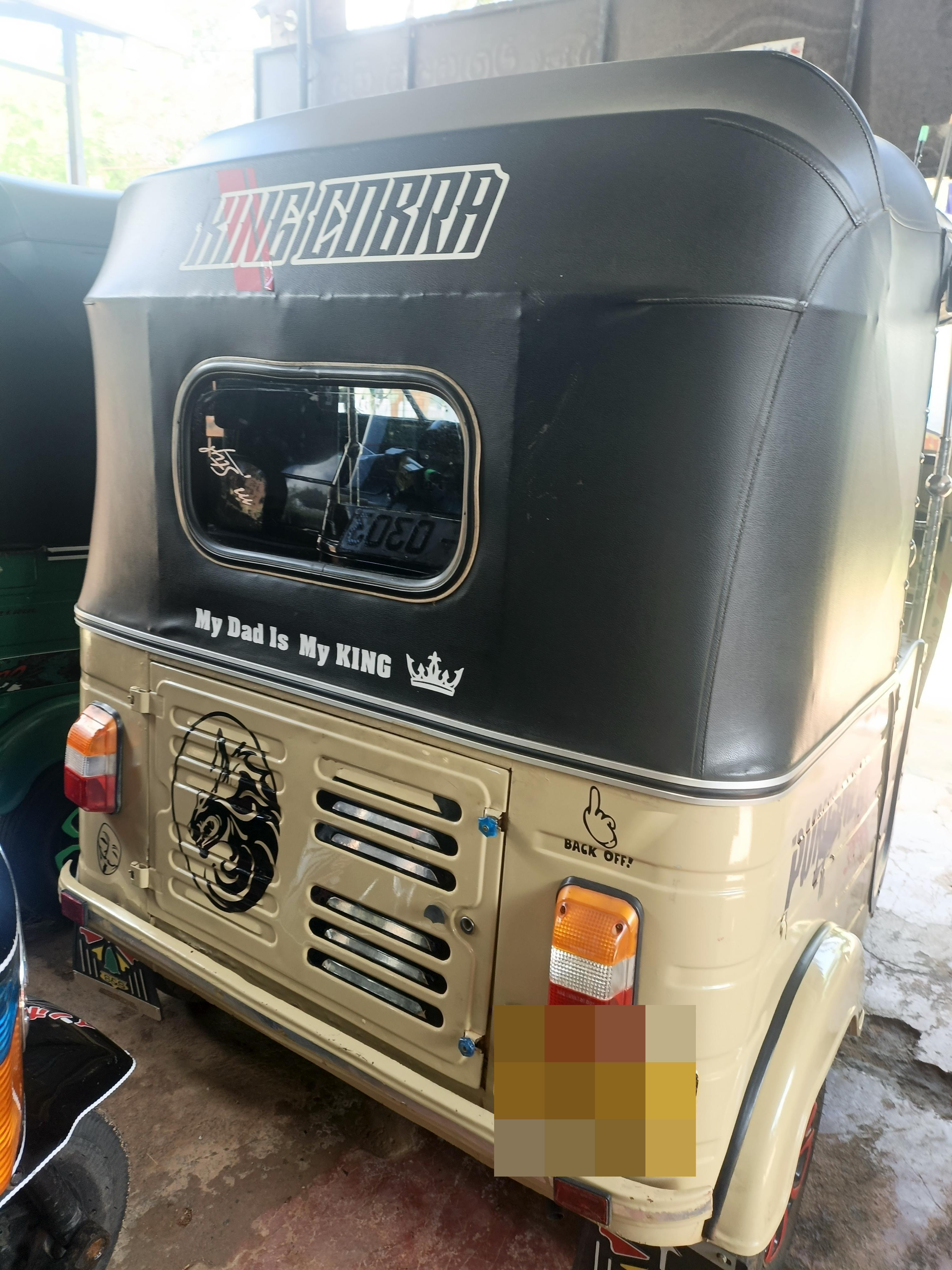 Bajaj 2 stroke 2003 - பயன்படுத்தப்பட்டது முச்சக்கர வண்டி sale in Sri Lanka - patpat.lk