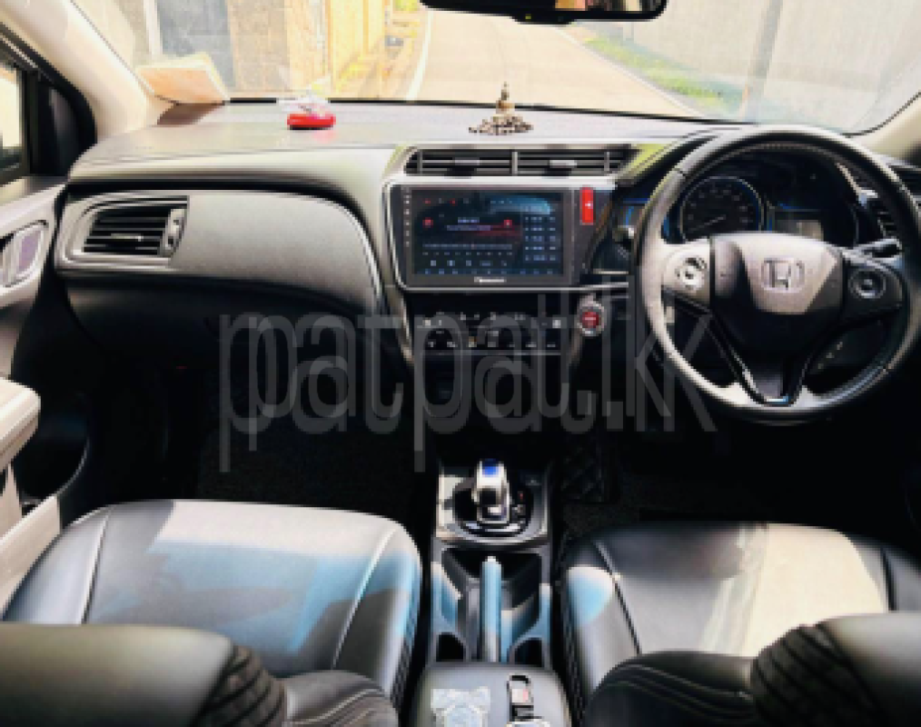 Honda Grace 2017 - භාවිතා කරන ලද කාර් sale in Sri Lanka - patpat.lk