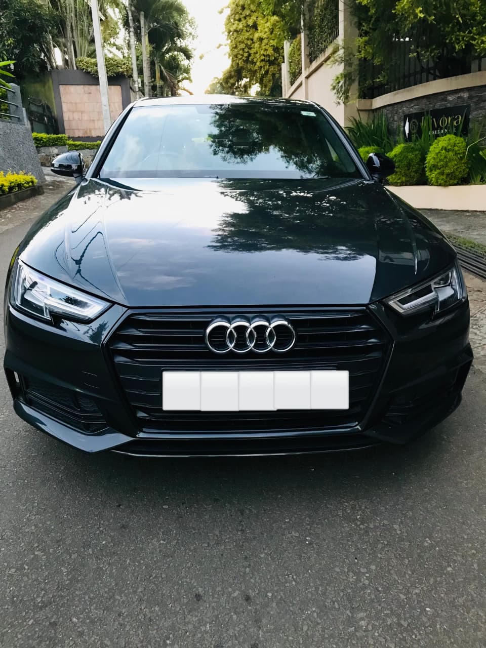 Audi A4 2018 ads-image-1