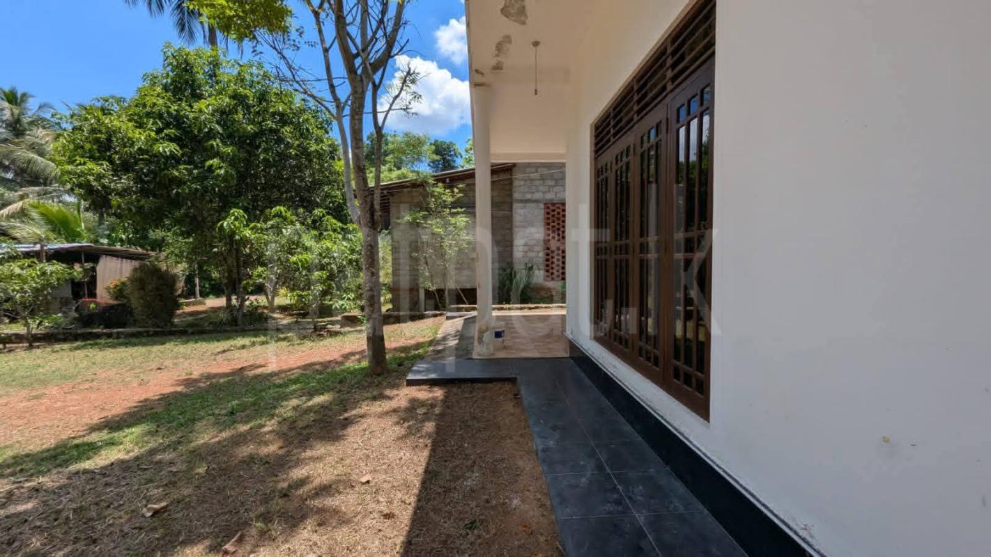 House for Sale in Kalagedihena