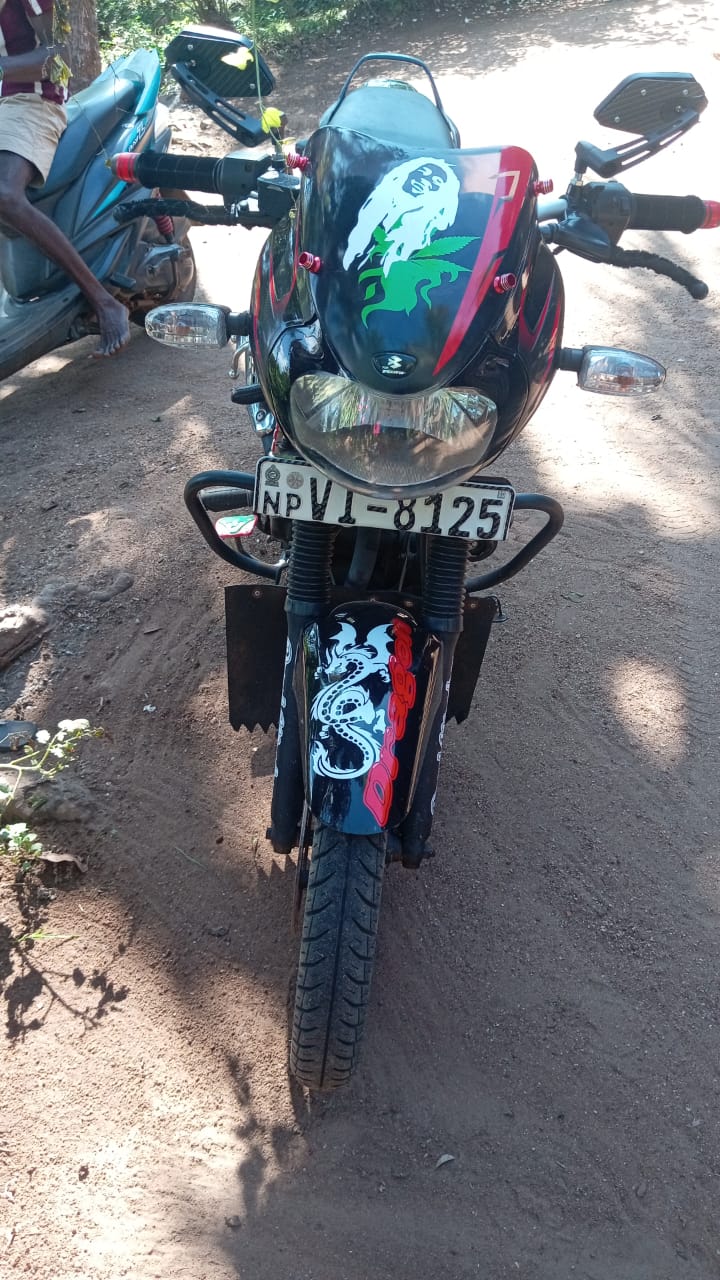 Bajaj Discover 2009 - பயன்படுத்தப்பட்டது பைக் sale in Sri Lanka - patpat.lk