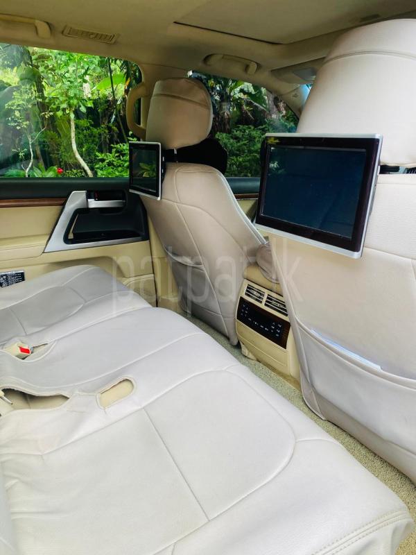 Advertisement image 4