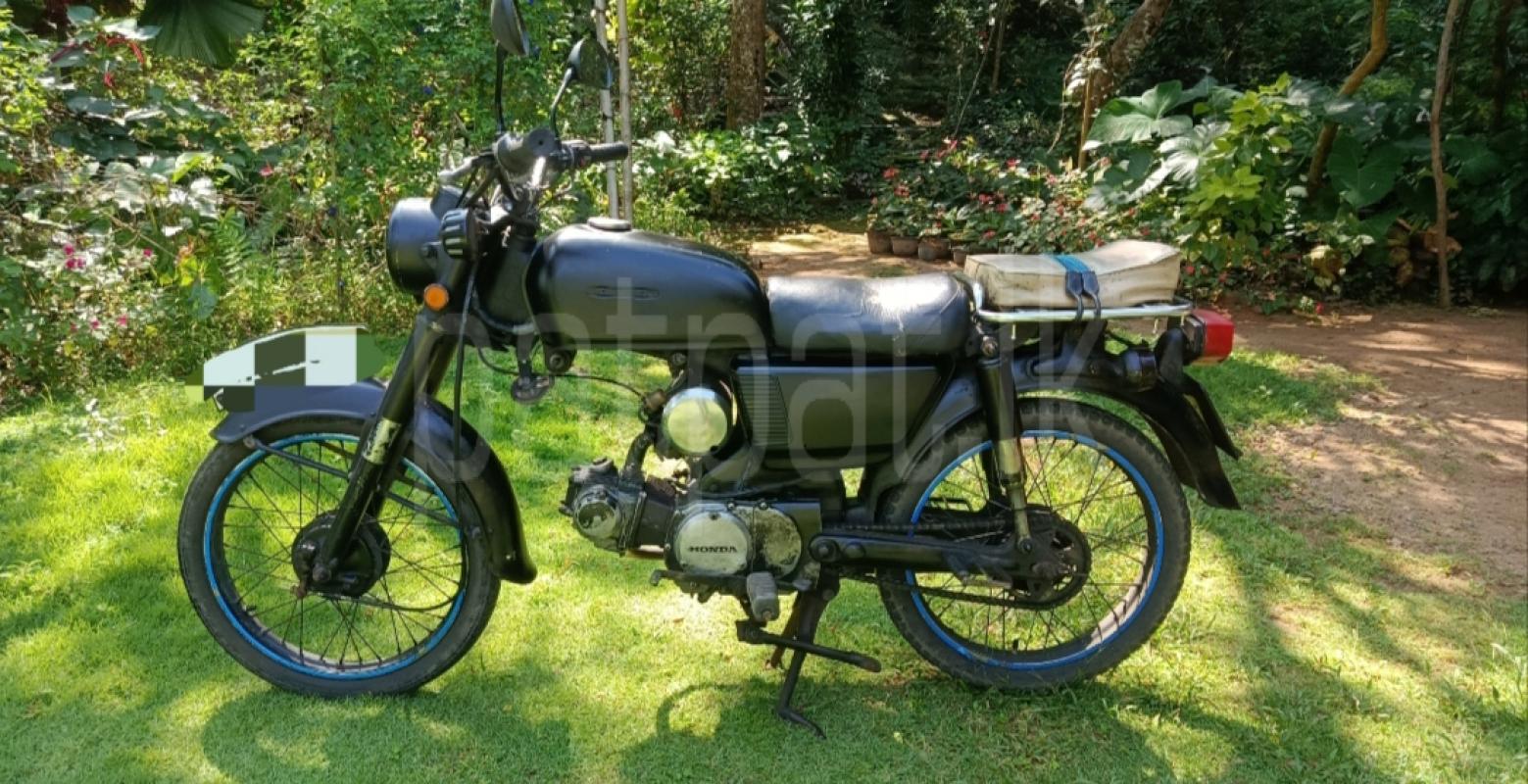 Honda CD90 1984 - பயன்படுத்தப்பட்டது பைக் sale in Sri Lanka - patpat.lk