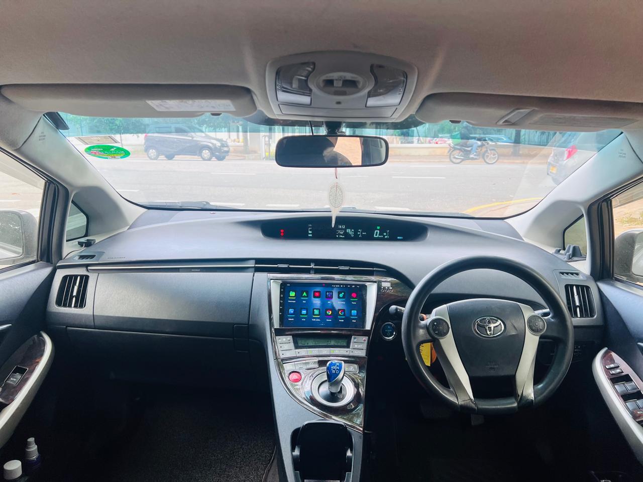 Toyota Prius 2013 - பயன்படுத்தப்பட்டது கார் sale in Sri Lanka - patpat.lk