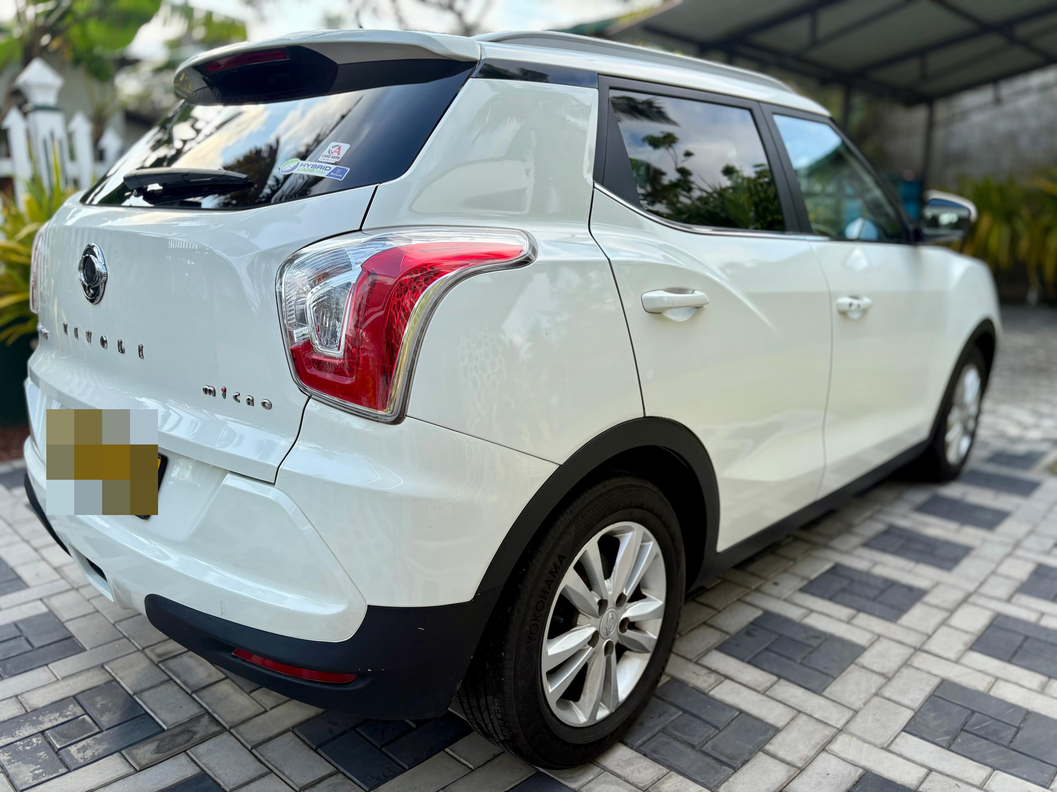 SsangYong Tivoli 2017 - Used SUV sale in Sri Lanka - patpat.lk