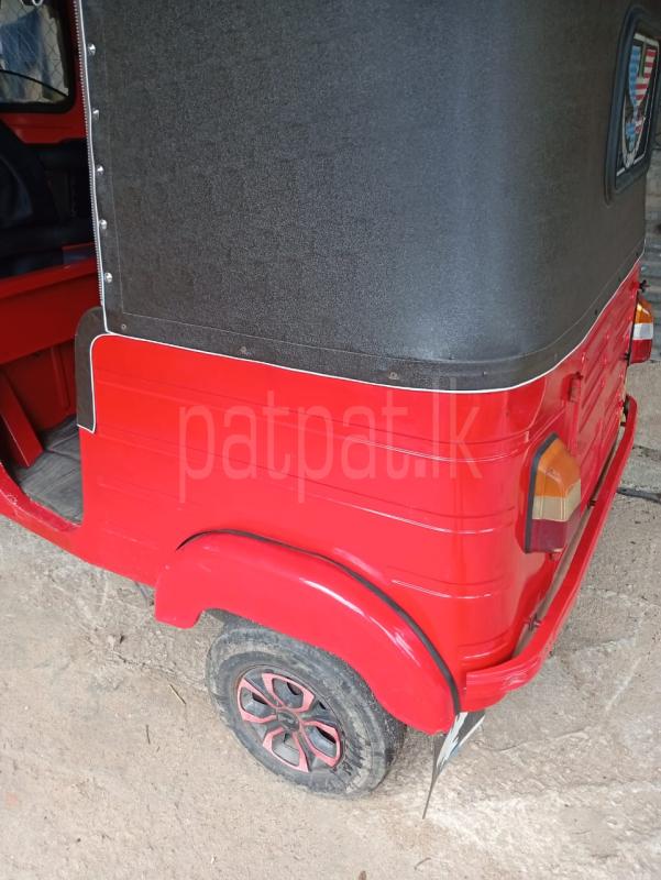 Bajaj 2 stroke 2004 - பயன்படுத்தப்பட்டது முச்சக்கர வண்டி sale in Sri Lanka - patpat.lk