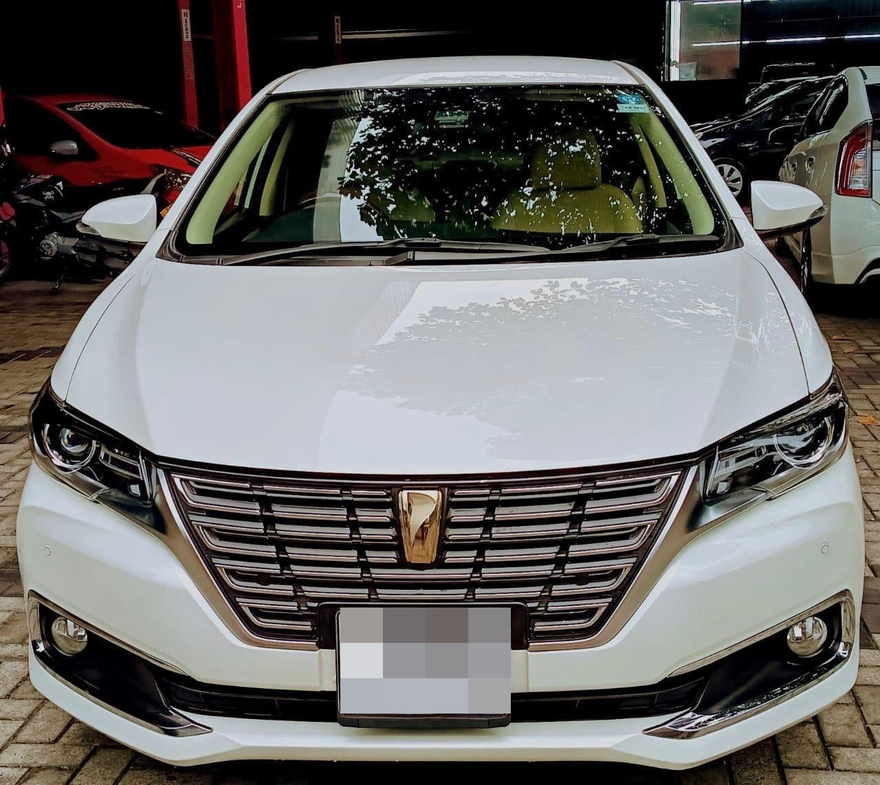 Toyota Premio 2018 ads-image-1