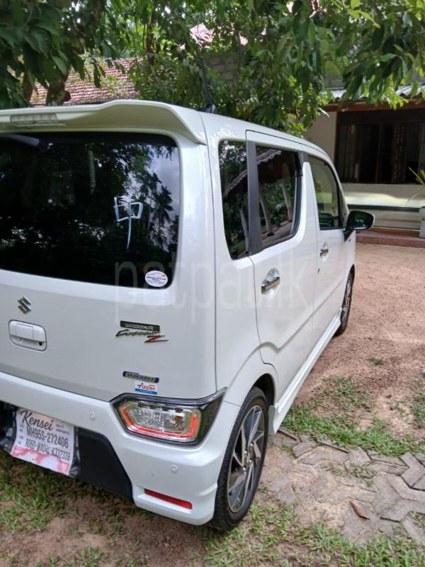 Advertisement image 6