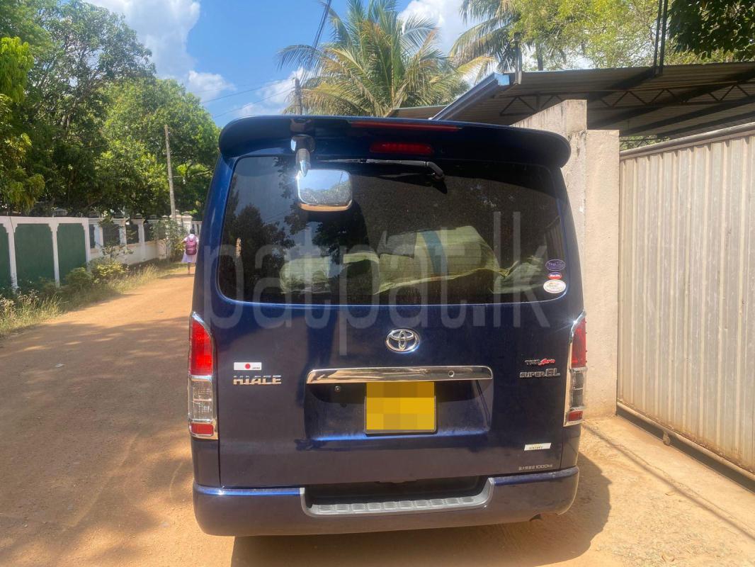 Toyota Hiace 2008 - பயன்படுத்தப்பட்டது வேன் sale in Sri Lanka - patpat.lk