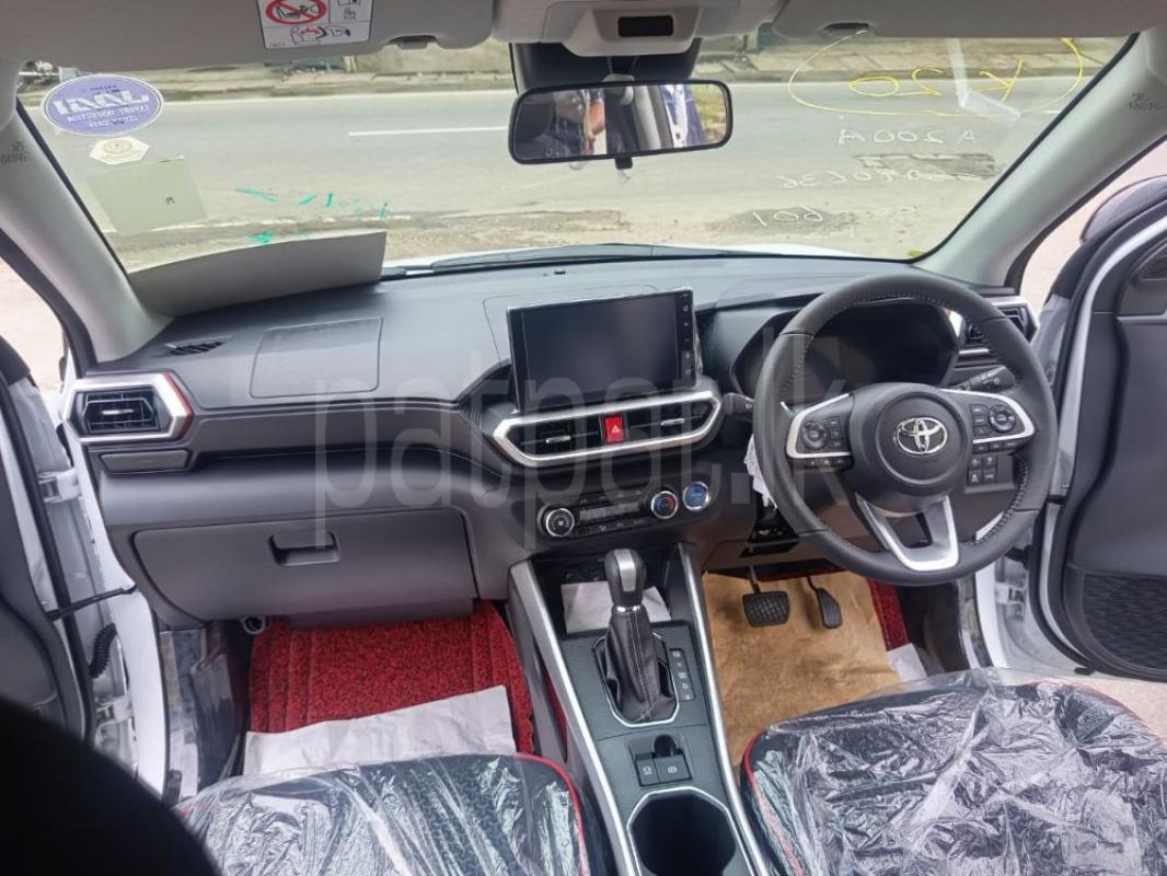 Advertisement image 4