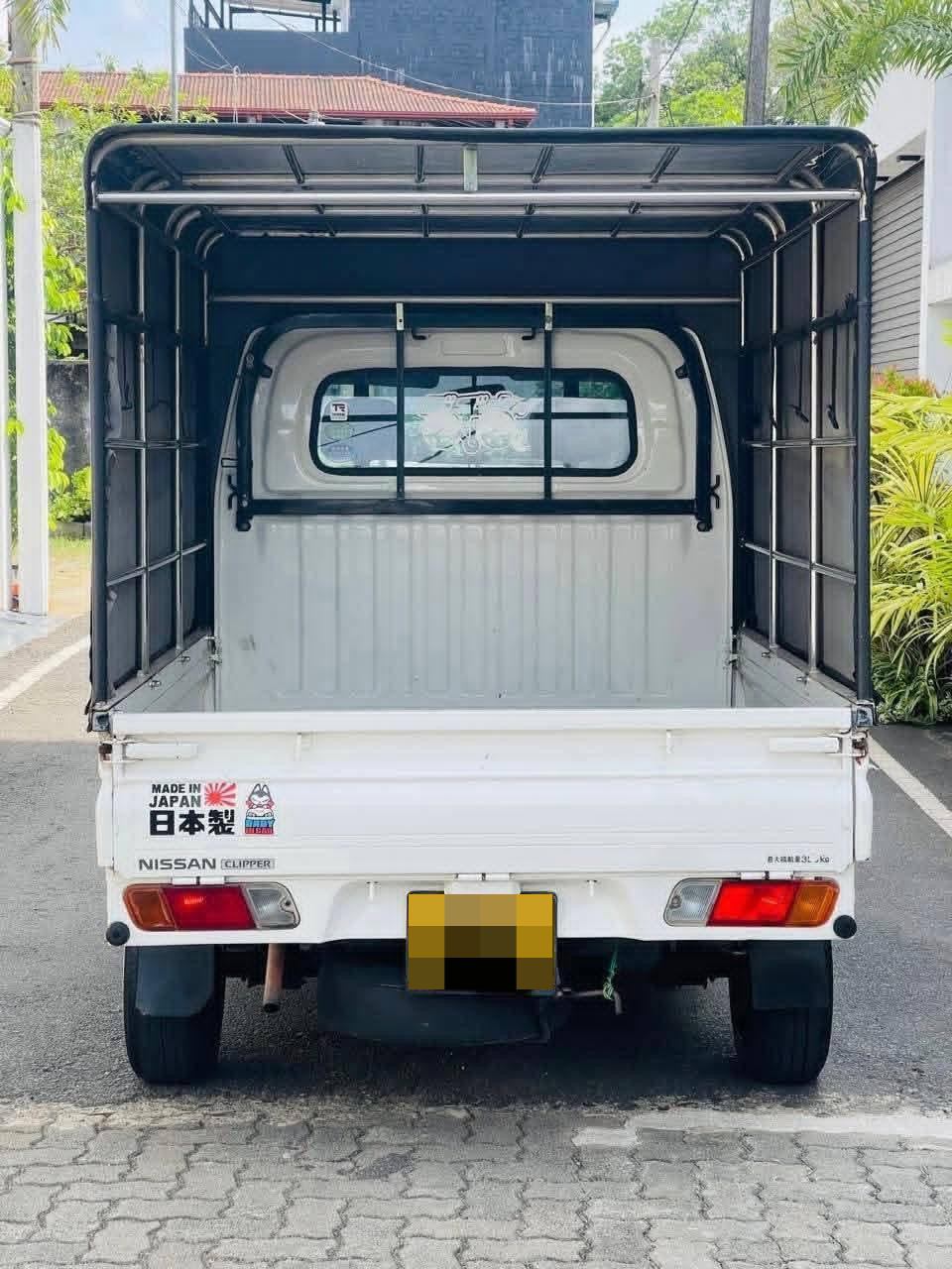Mitsubishi Minicab 2006 - Used Truck sale in Sri Lanka - patpat.lk