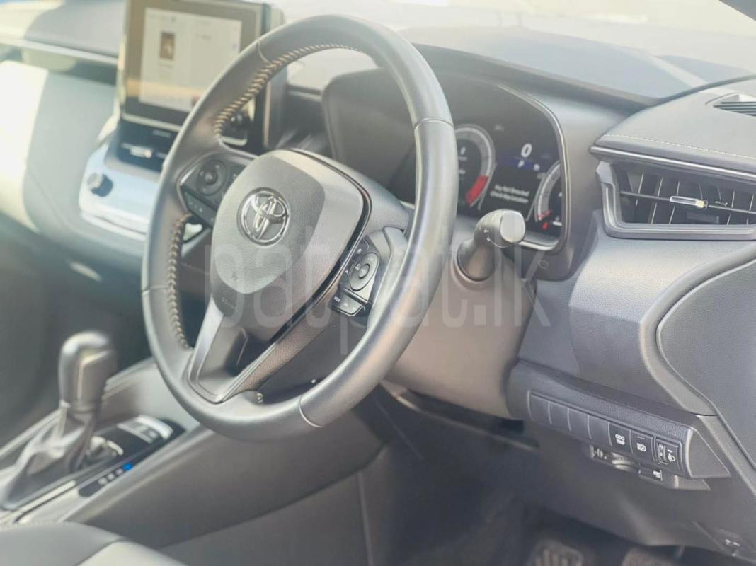 Toyota Corolla 2023 - சான்றளிக்கப்பட்டது கார் sale in Sri Lanka - patpat.lk