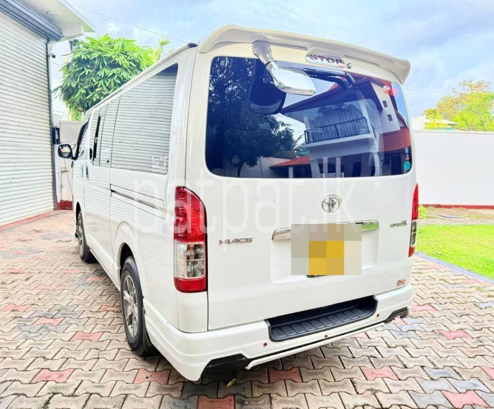 Advertisement image 4