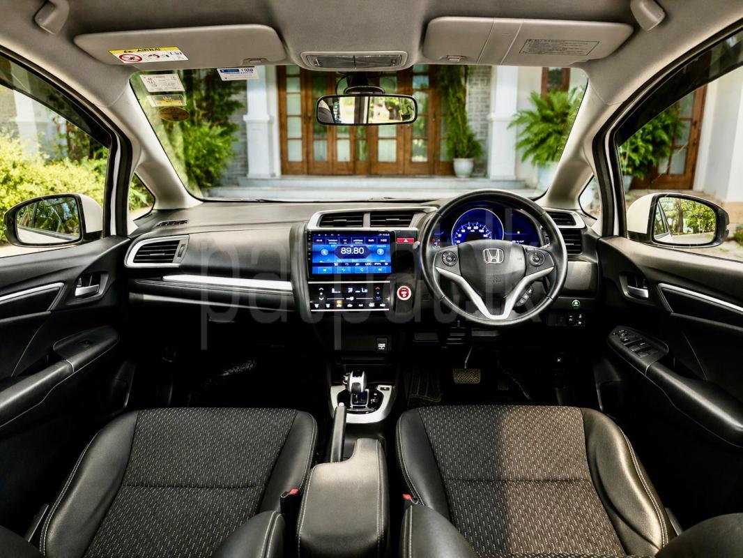 Honda Fit 2015 - Used Car sale in Sri Lanka - patpat.lk
