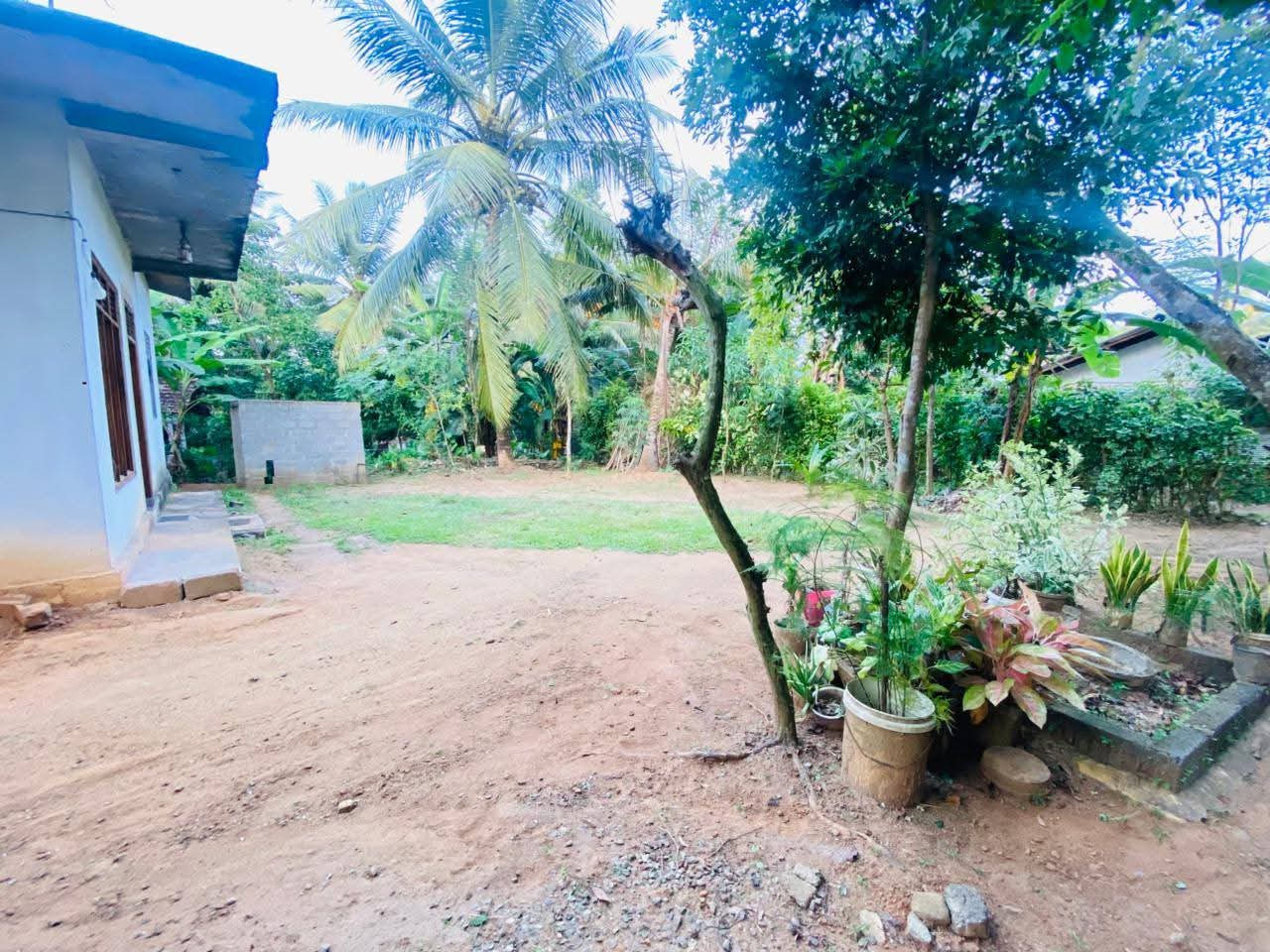 House for Sale in Veyangoda