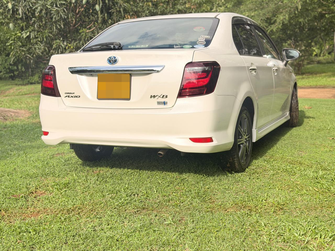Toyota Axio 2017 - Used Car sale in Sri Lanka - patpat.lk