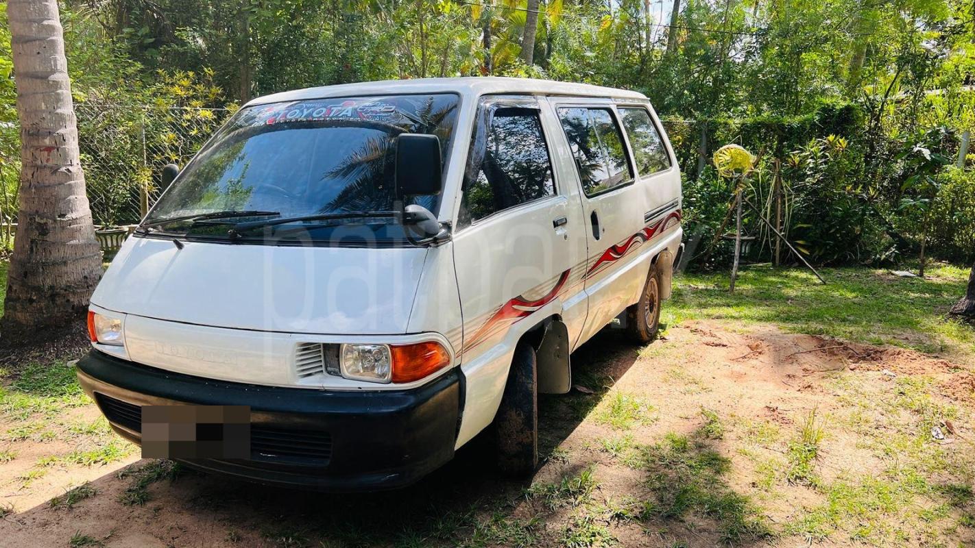 Toyota TownAce 1989 - Used Van sale in Sri Lanka - patpat.lk