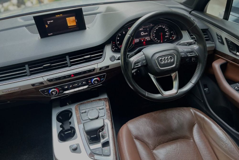 Audi Q7 2017 - மறுசீரமைக்கப்பட்டது SUV sale in Sri Lanka - patpat.lk