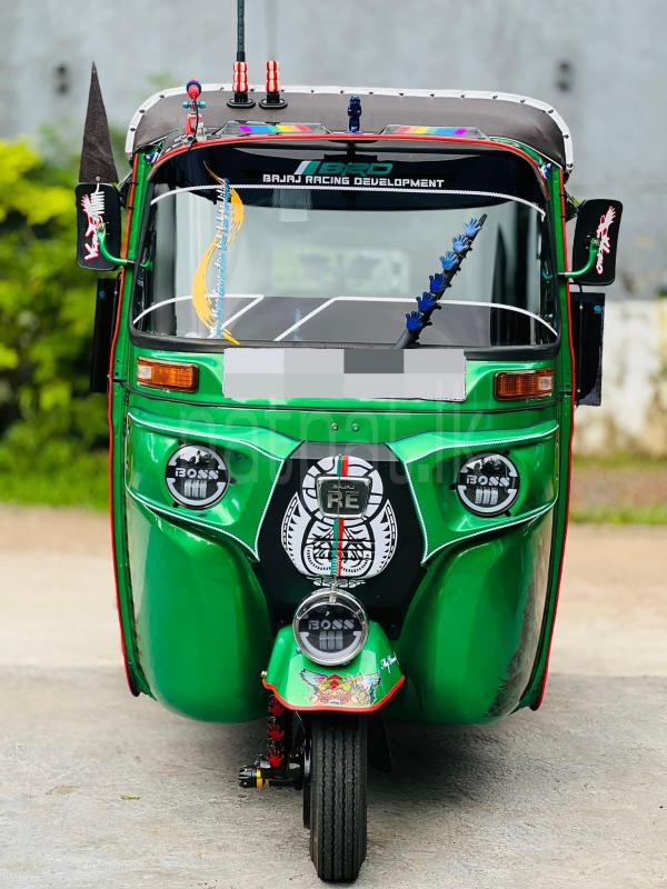 Bajaj 4 stroke 2015 - பயன்படுத்தப்பட்டது முச்சக்கர வண்டி sale in Sri Lanka - patpat.lk