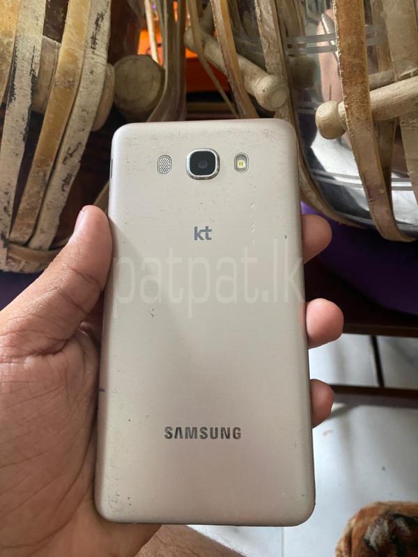 Samsung Gakaxy J7