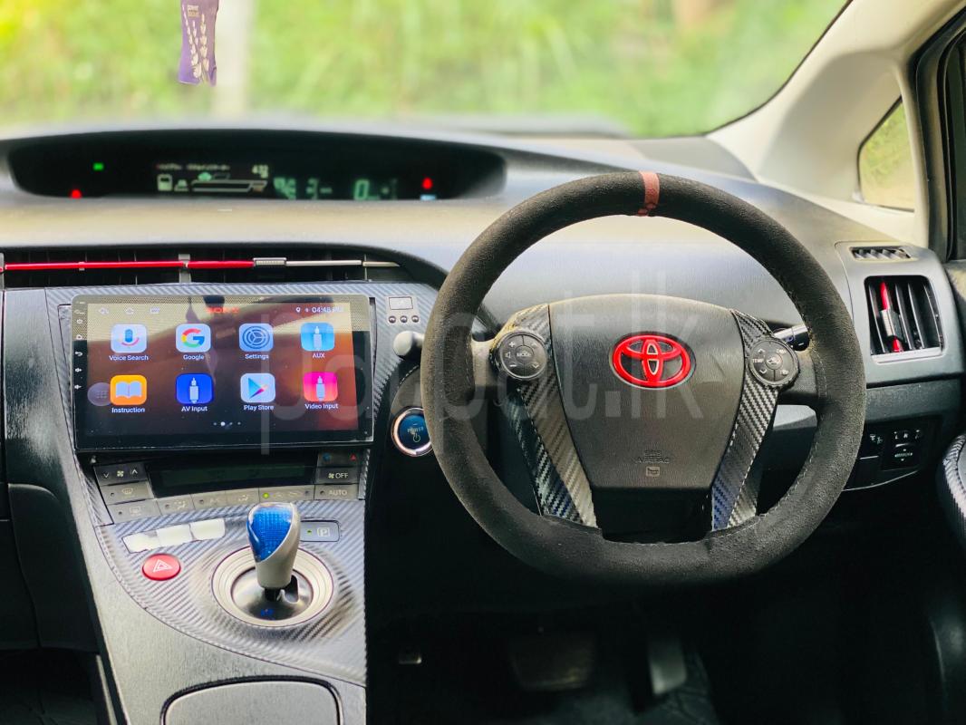 Toyota Prius 2012 - பயன்படுத்தப்பட்டது கார் sale in Sri Lanka - patpat.lk