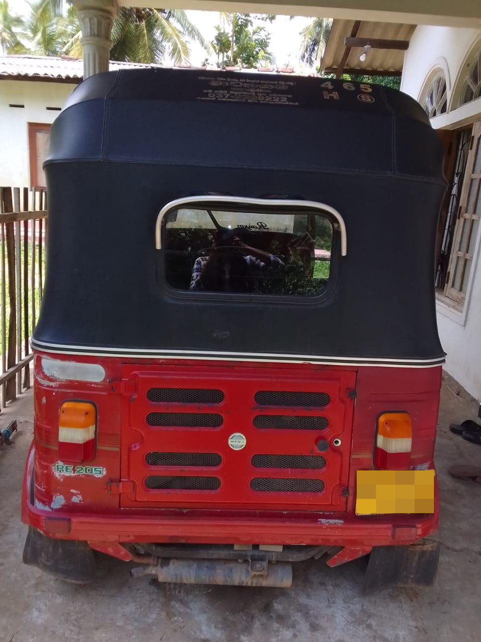 Bajaj Three Wheel 2010 - Used Three wheeler sale in Sri Lanka - patpat.lk