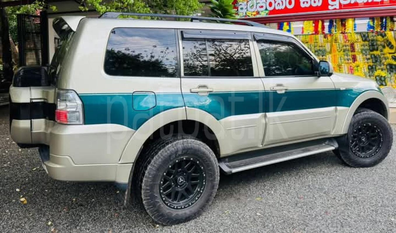 Advertisement image 4