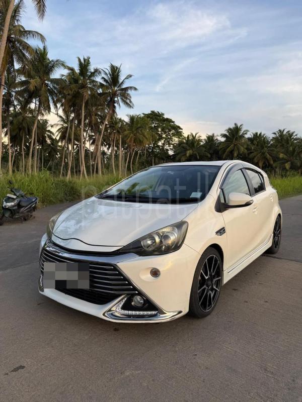 Toyota Aqua 2014 - Used Car sale in Sri Lanka - patpat.lk