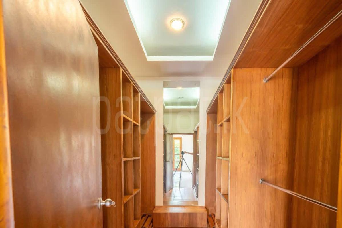 House for Sale in Boralesgamuwa