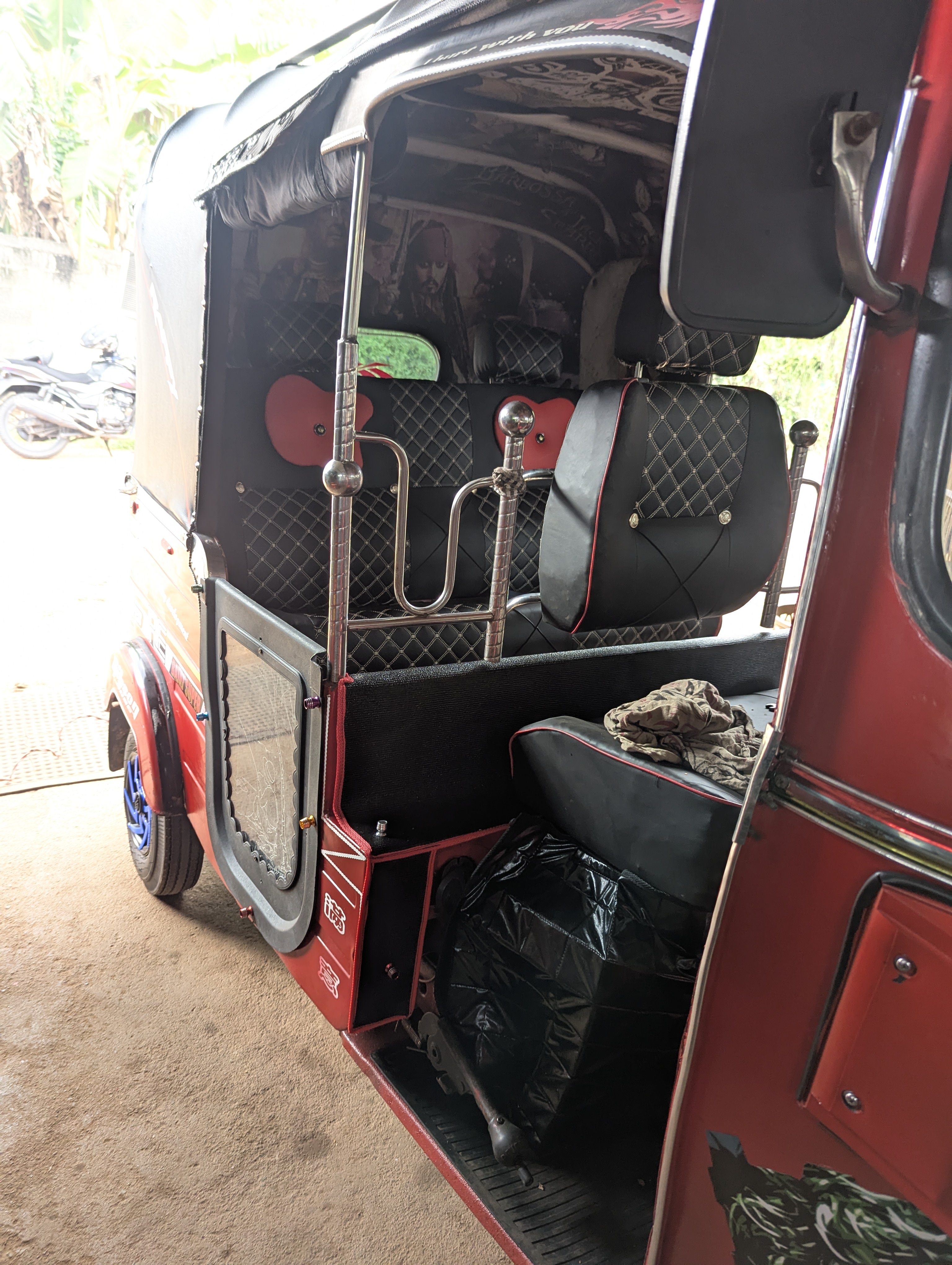 Bajaj Three Wheel 2010 - භාවිතා කරන ලද ත්‍රිරෝද රථය sale in Sri Lanka - patpat.lk