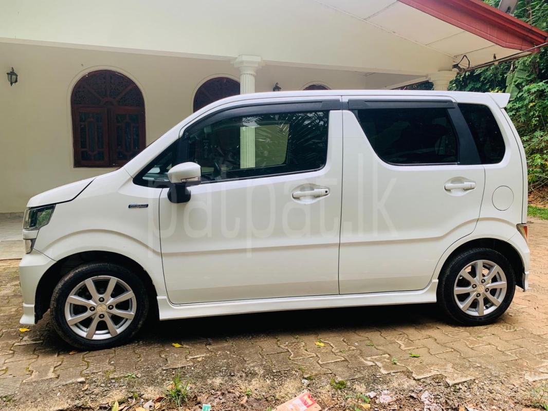 Suzuki Wagon R 2018 - பயன்படுத்தப்பட்டது கார் sale in Sri Lanka - patpat.lk