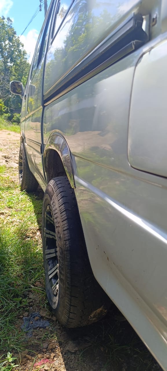 Toyota Hiace 1994 - Used Van sale in Sri Lanka - patpat.lk